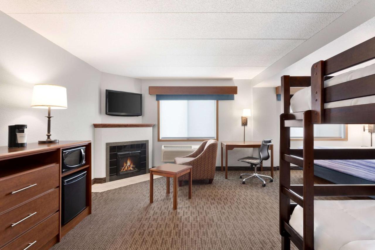 Americinn By Wyndham Sauk Centre Buitenkant foto