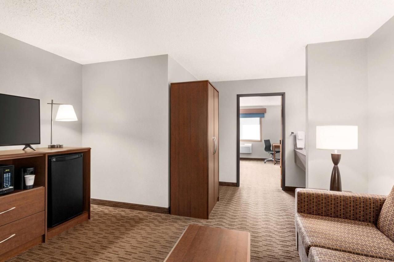 Americinn By Wyndham Sauk Centre Buitenkant foto
